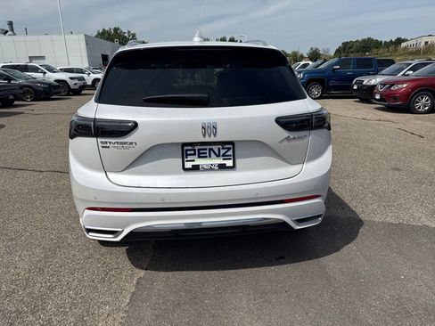 Used 2025 Buick Envision Avenir AWD/4WD image 6