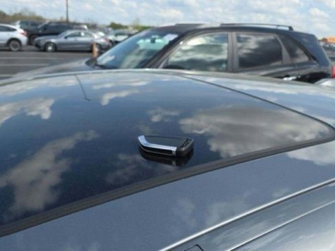 Used 2025 BMW 330i xDrive Sedan image 16