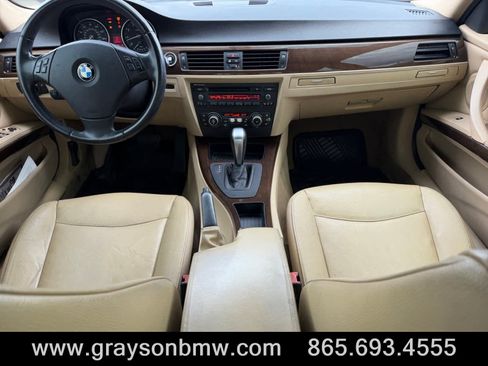 Used 2011 BMW 328i Sedan RWD image 18