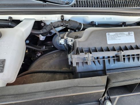 Used 2024 Chevrolet Express 2500 w/ Driver Convenience Package image 18