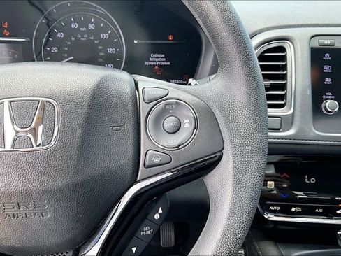 Used 2019 Honda HR-V EX image 21