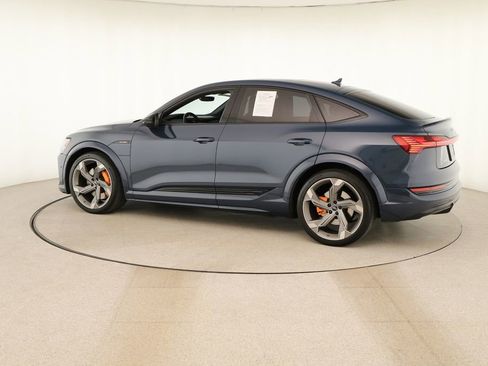 Used 2023 Audi e-tron S Prestige w/ Prestige Package image 3