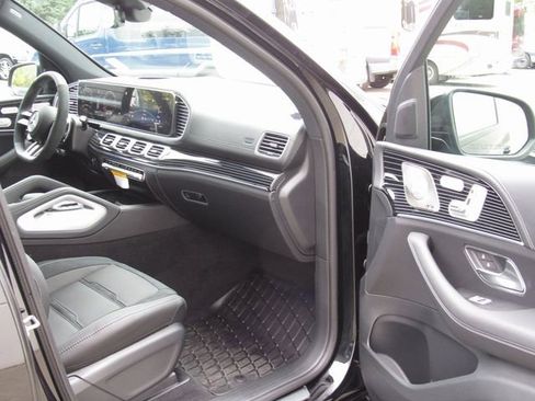 New 2026 Mercedes-Benz GLE 53 AMG 4MATIC image 19