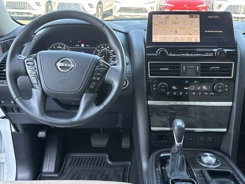 Used 2023 Nissan Armada Platinum w/ Captain's Chairs Package AWD/4WD image 9