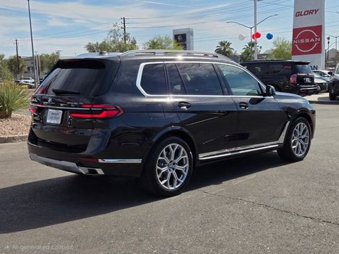 Used 2026 BMW X7 xDrive40i w/ Premium Package AWD/4WD image 5