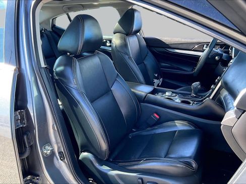 Used 2017 Nissan Maxima 3.5 SL FWD image 9