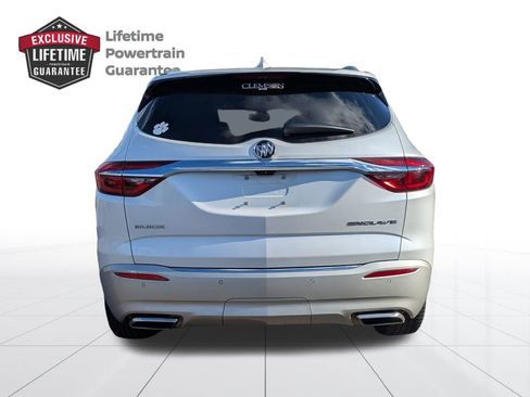 Used 2018 Buick Enclave Avenir w/ Avenir Technology Package image 4
