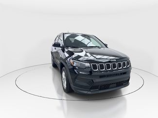 Used 2024 Jeep Compass Sport video 2