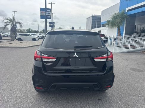 Used 2025 Mitsubishi Outlander Sport ES image 6