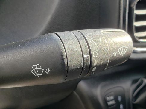 Used 2023 RAM ProMaster 2500 image 25