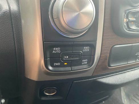 Used 2017 RAM 1500 Laramie AWD/4WD image 22