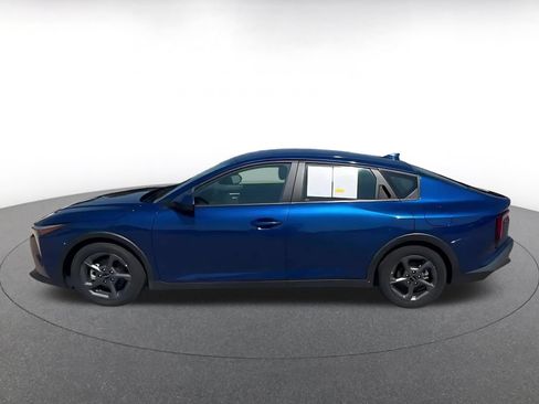 Used 2025 Kia K4 FWD image 9