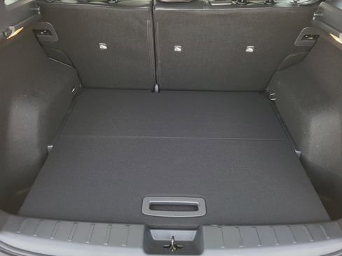 New 2026 Nissan Kicks SR image 14