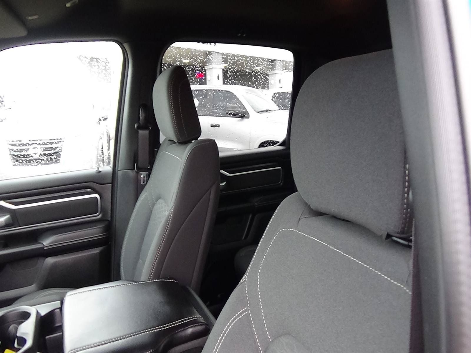 Used 2025 RAM 1500 Big Horn AWD/4WD image 16