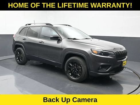 Used 2023 Jeep Cherokee Altitude Lux AWD/4WD image 8