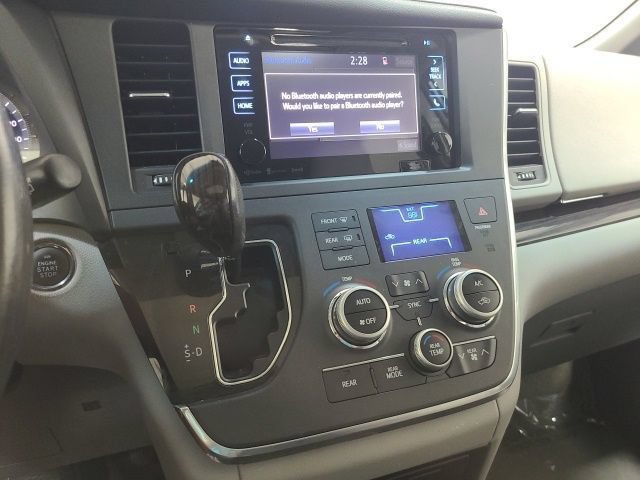 Certified 2017 Toyota Sienna XLE w/ XLE Navigation Package AWD/4WD image 30