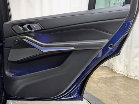 Used 2023 BMW X7 M60i w/ M Sport Professional Package image 29