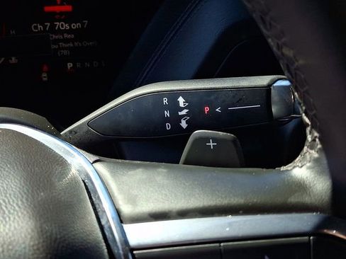 Used 2025 GMC Yukon Denali image 12