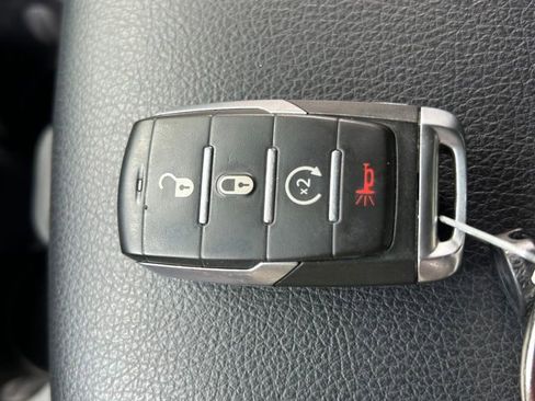 Used 2022 RAM 1500 Big Horn AWD/4WD image 69