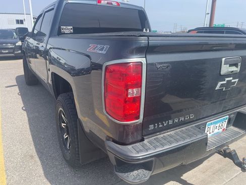 Used 2017 Chevrolet Silverado 1500 LT w/ All Star Edition AWD/4WD image 5