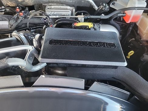 Used 2022 GMC Sierra 2500 AT4 w/ AT4 Preferred Package image 13