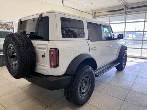 New 2025 Ford Bronco Outer Banks w/ Sasquatch Package image 6