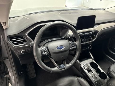 Used 2022 Ford Escape SEL w/ Technology Package image 13