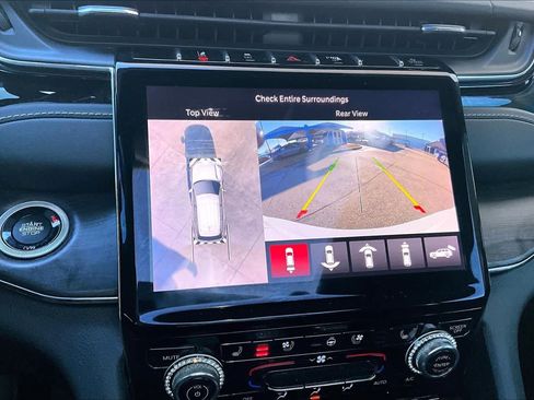 Used 2023 Jeep Grand Cherokee L Overland w/ Advanced Protech Group III image 26