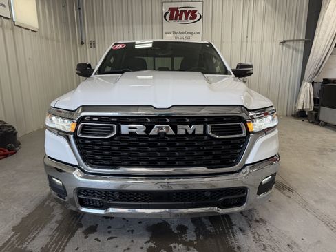 Used 2025 RAM 1500 Big Horn AWD/4WD image 14