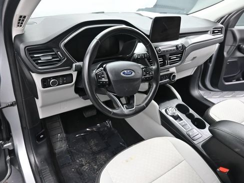 Used 2024 Ford Escape Active w/ Cold Weather Package FWD image 12