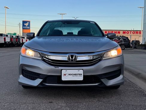 Used 2016 Honda Accord LX image 32
