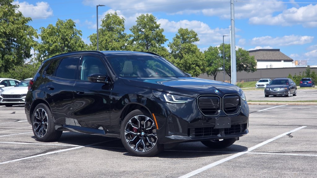 Used 2025 BMW X3 M50 AWD/4WD image 2