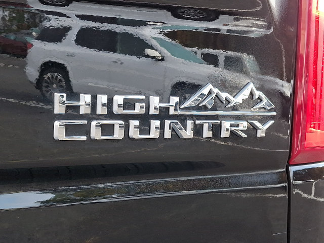 Used 2026 Chevrolet Silverado 1500 High Country w/ High Country Premium Package AWD/4WD image 12