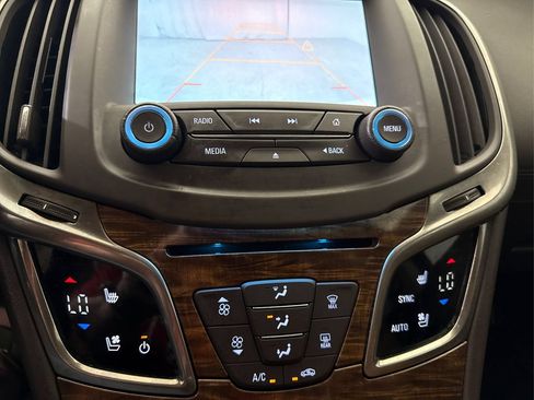 Used 2014 Buick LaCrosse Premium FWD image 40