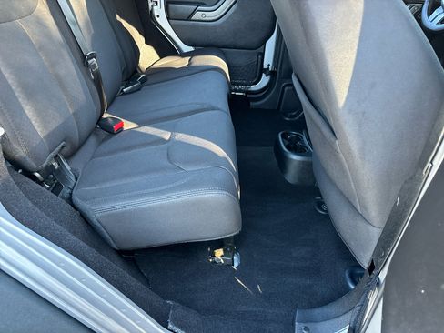 Used 2016 Jeep Wrangler Unlimited Sport w/ Quick Order Package 24S image 23