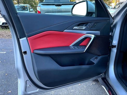 Certified 2025 BMW X1 xDrive28i w/ Technology Package image 21