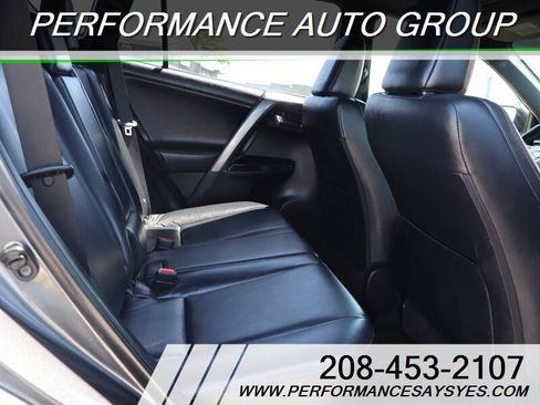 Used 2016 Toyota RAV4 SE FWD image 12