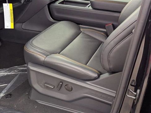 New 2025 Ford Expedition Tremor AWD/4WD image 4