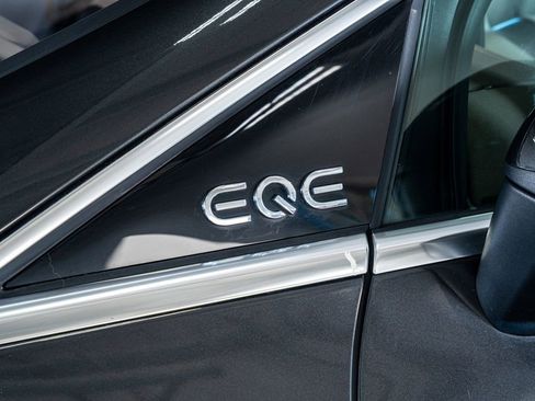 Used 2023 Mercedes-Benz EQE 350+ 4MATIC Sedan image 21