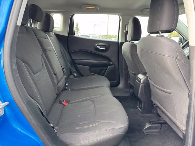 Used 2018 Jeep Compass Sport AWD/4WD image 12