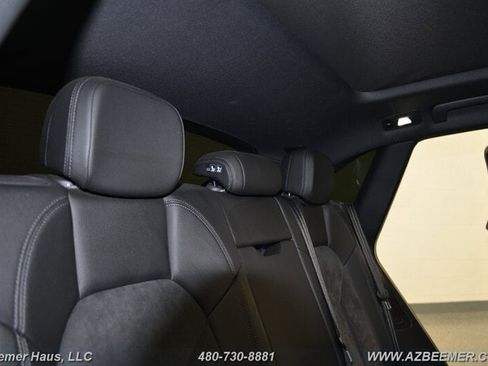 Used 2020 Porsche Macan S image 22