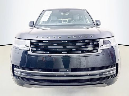 Certified 2024 Land Rover Range Rover Long Wheelbase SE AWD/4WD image 2