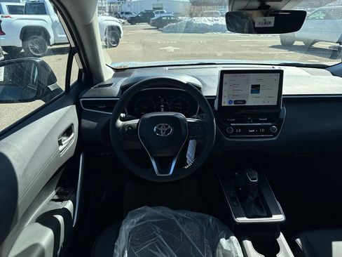 New 2026 Toyota Corolla Cross XLE image 11