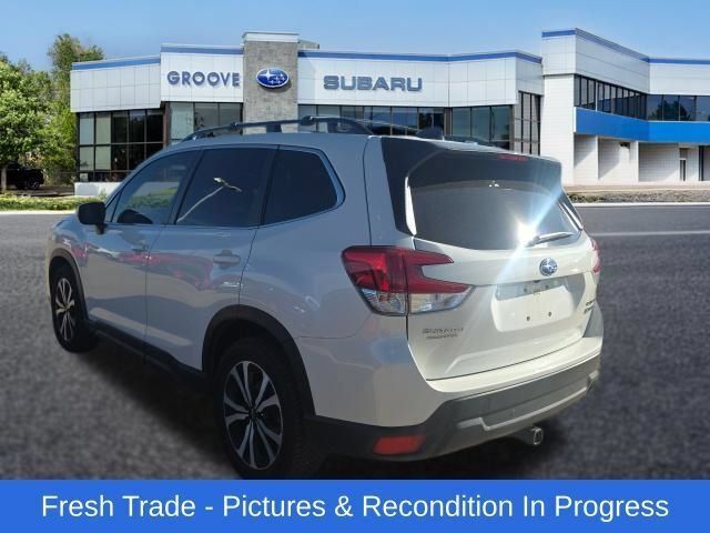 Used 2024 Subaru Forester Limited AWD/4WD image 3