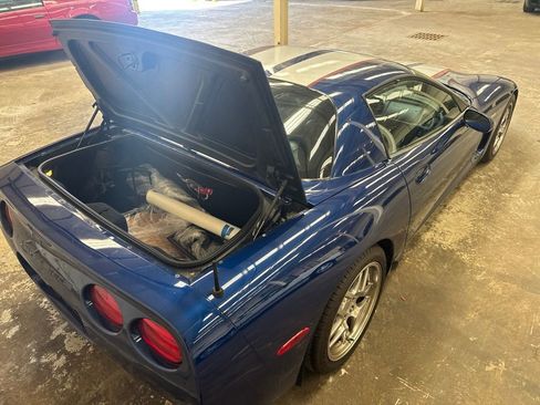 Used 2004 Chevrolet Corvette Z06 w/ Z06 Preferred Equipment Group RWD image 32