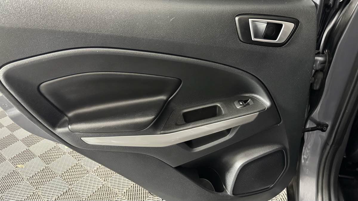 Used 2021 Ford EcoSport Titanium AWD/4WD image 20