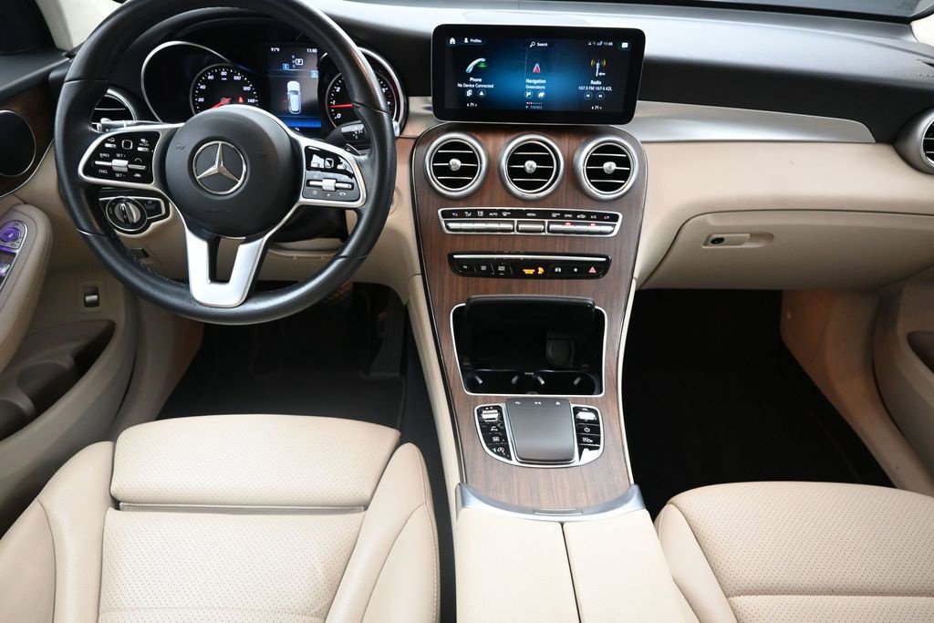 Used 2022 Mercedes-Benz GLC 300 4MATIC w/ Driver Assistance Package image 31