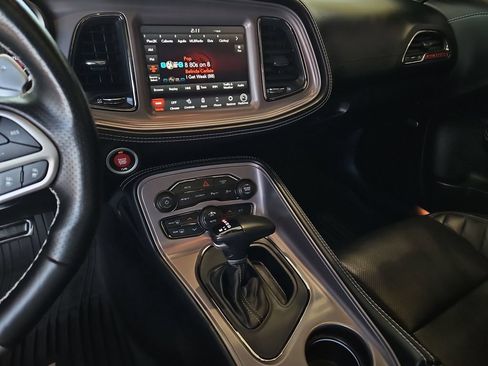 Used 2023 Dodge Challenger SRT Hellcat w/ Driver Convenience Group RWD image 11
