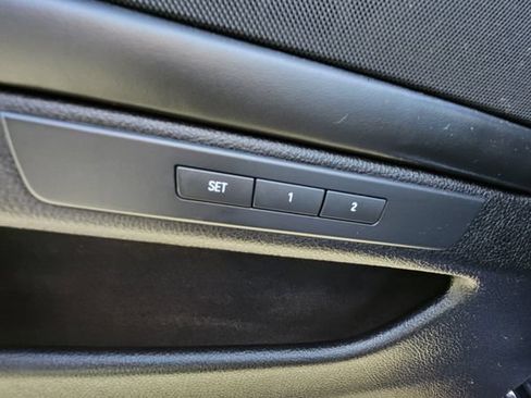 Used 2016 BMW 528i Sedan RWD image 16