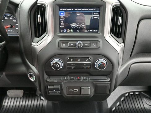 Used 2025 Chevrolet Silverado 2500 W/T w/ WT Convenience Package AWD/4WD image 42